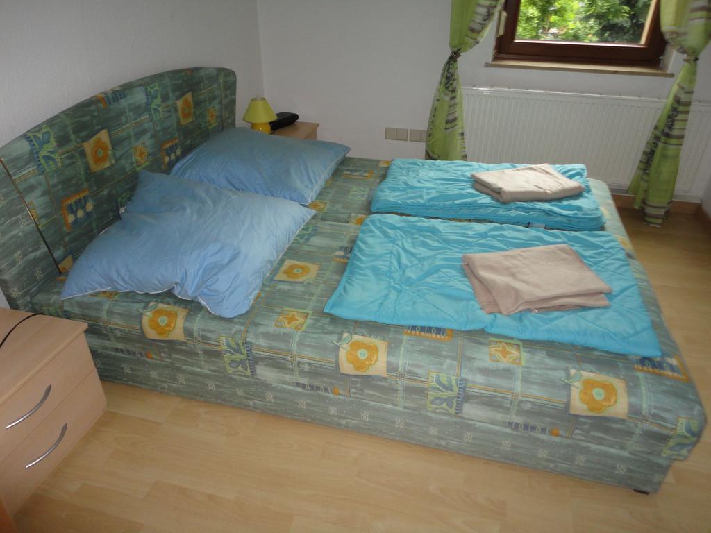 Gaestewohnungen Hennig Markkleeberg Habitación foto